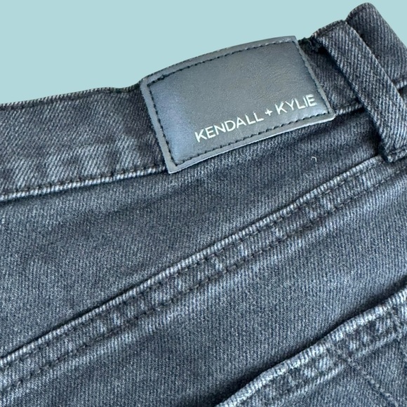 Kendall & Kylie Dark Denim Frayed Shorts - Picture 3 of 4